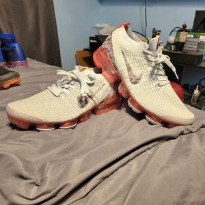 Nike Air Vapormax Flyknit 3.0., new Size 11, Colorway is Moon Landing.